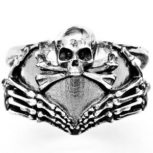 Skull Claddagh Ring